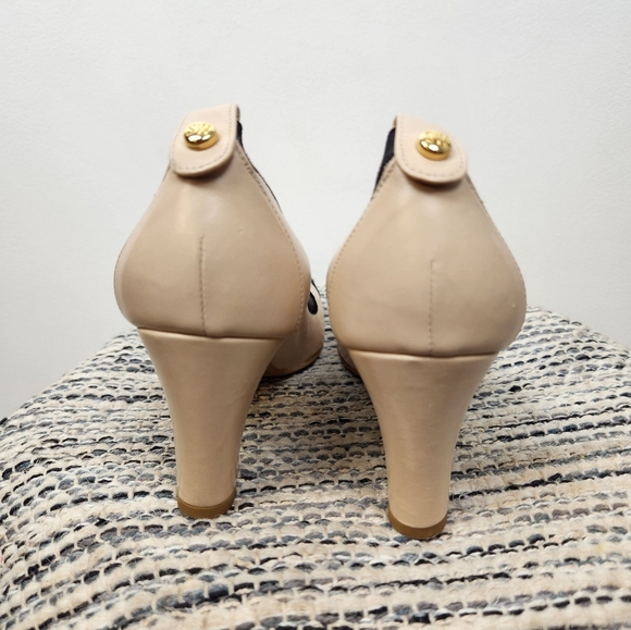 Stuart Weitzman Heels Size 6 Easily Pumps Ivory Black - Picture 6 of 8